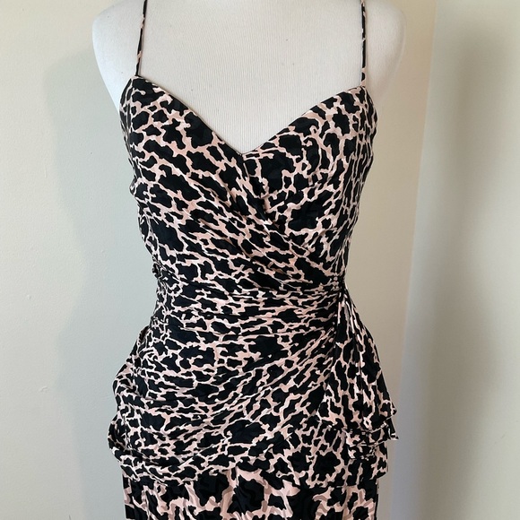 SILKS by St. Gillian Vintage Dress | 100% Silk | Animal Print | 80s | Size 6 - Picture 4 of 12